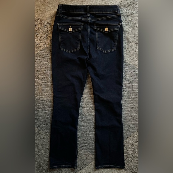Forever 21 Premium Mid Rise, Dark Blue, Stretch Bootcut Jeans, US Size 29 - Picture 2 of 3
